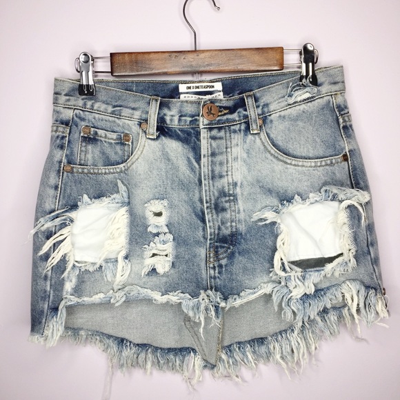 One Teaspoon Dresses & Skirts - NWT One Teaspoon Junk Yard Denim Skirt Sz 26